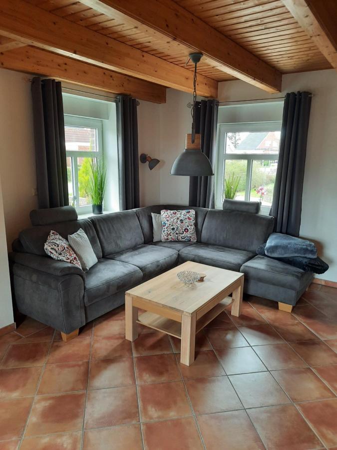Tolles Ferienhaus In Pilsum - Ferienhaus Trientje - Mit Garten Und Ueberdachter Terrasse Exteriér fotografie